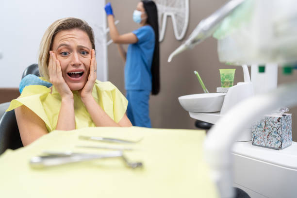 Best Broken or Cracked Tooth Emergency Dentist in Elkader, IA