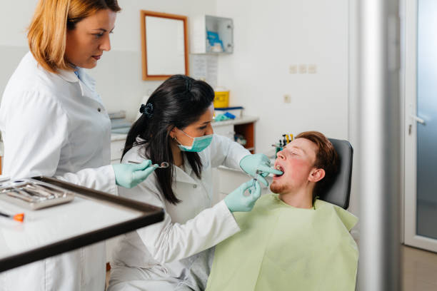 Best Pediatric Emergency Dentist in Elkader, IA